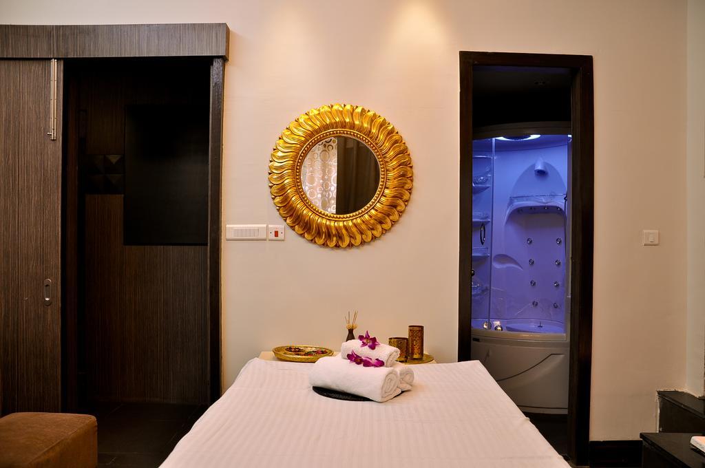 Pramod Convention & Club Resort Cuttack Exterior foto