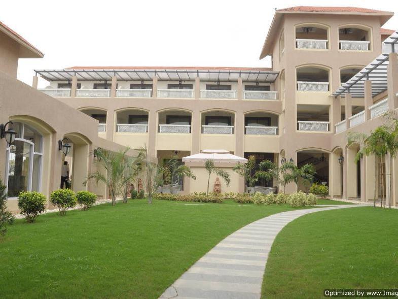 Pramod Convention & Club Resort Cuttack Exterior foto